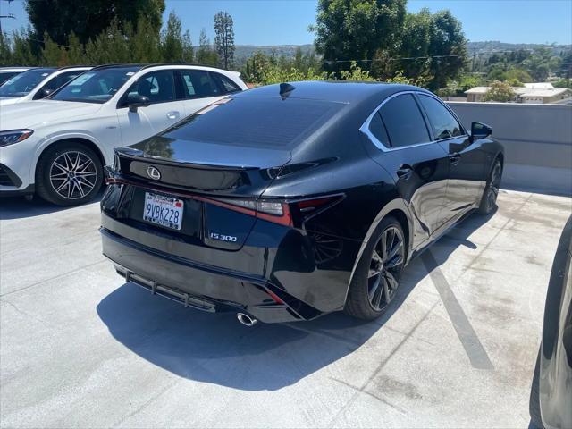 2025 Lexus IS 300 F SPORT Design