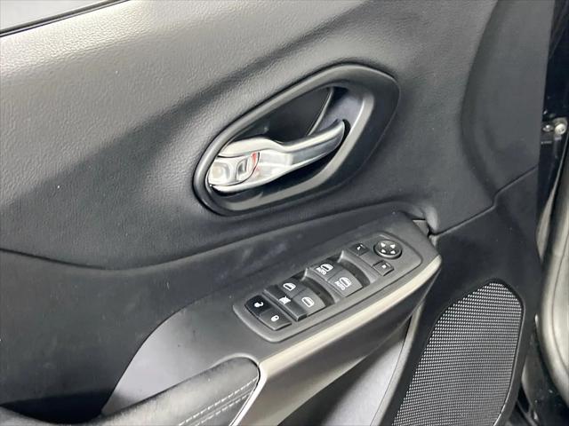 2022 Jeep Cherokee Latitude Lux 4x4