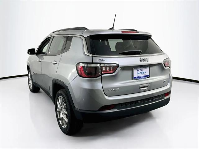 2022 Jeep Compass Latitude Lux 4x4