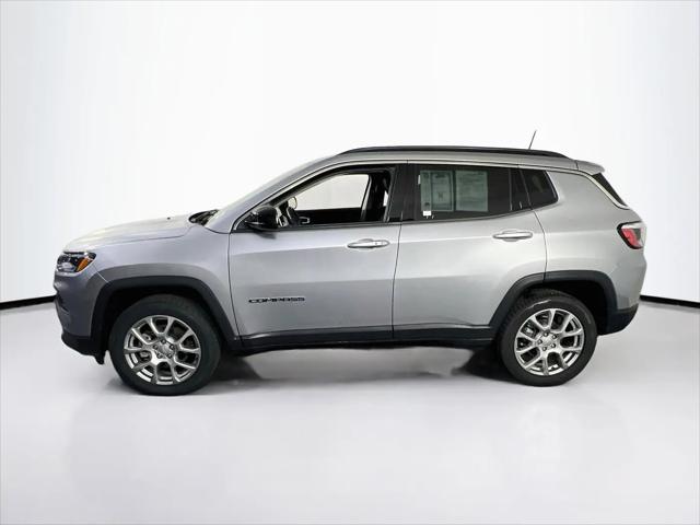 2022 Jeep Compass Latitude Lux 4x4