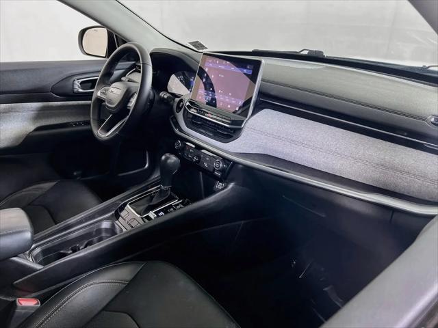 2022 Jeep Compass Latitude Lux 4x4