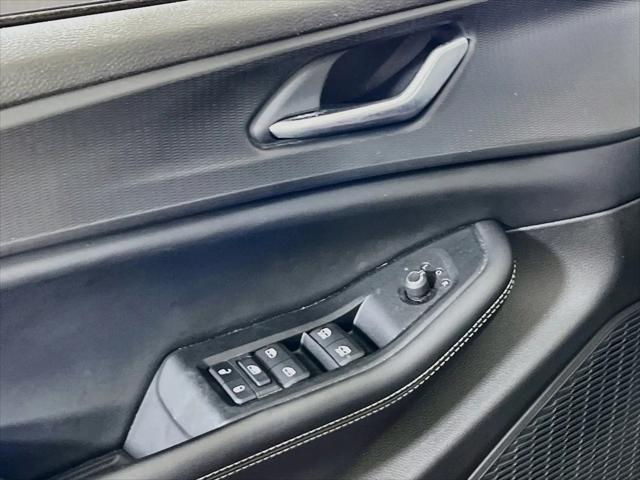 2023 Jeep Grand Cherokee Laredo 4x4