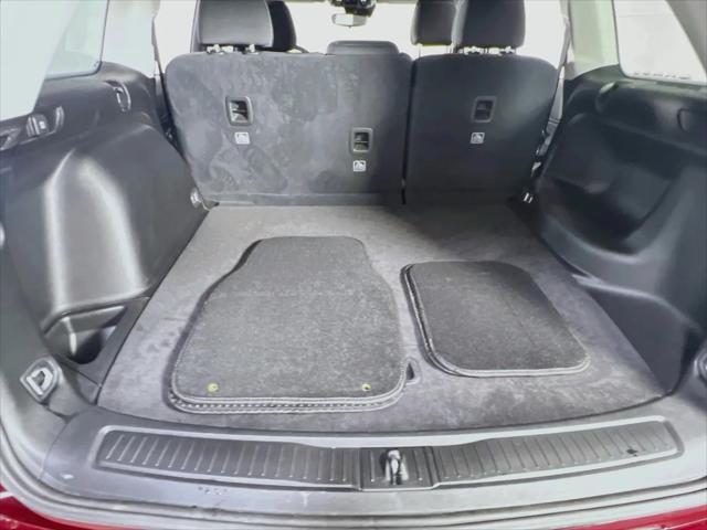 2023 Jeep Grand Cherokee Laredo 4x4