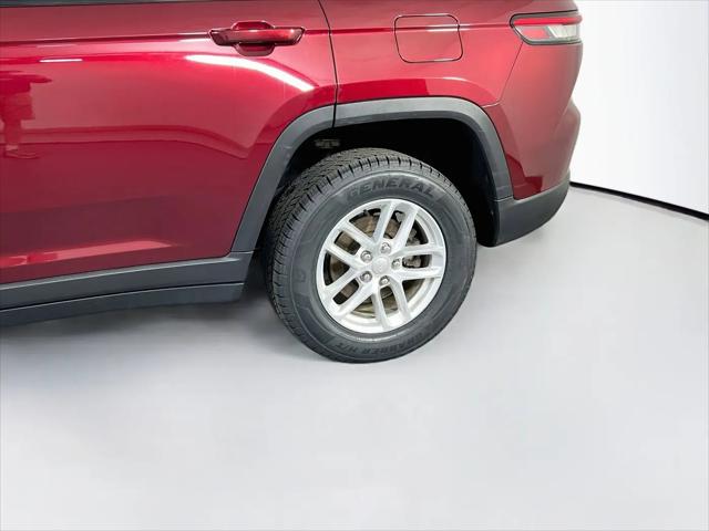 2023 Jeep Grand Cherokee Laredo 4x4