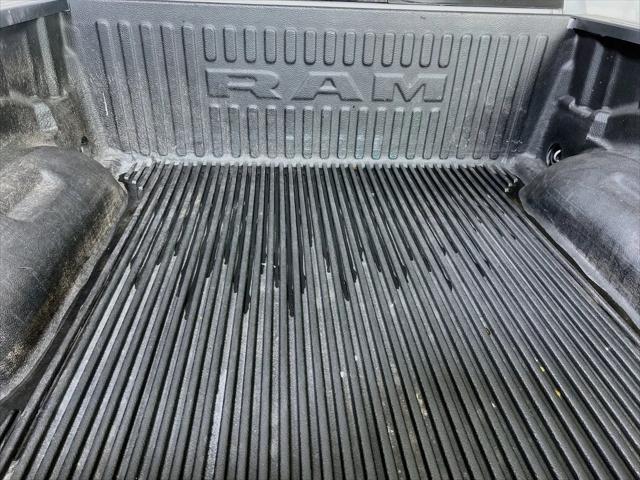 2022 Ram 1500 Big Horn Crew Cab 4x4 5'7" Box