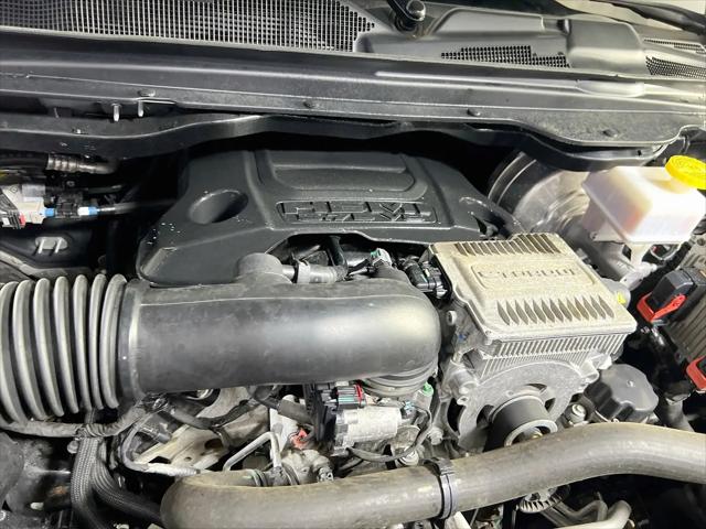 2022 Ram 1500 Big Horn Crew Cab 4x4 5'7" Box