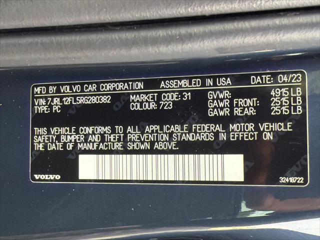 2024 Volvo S60 B5 Plus Dark Theme