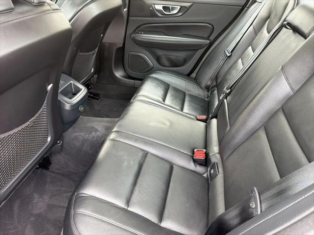 2024 Volvo S60 B5 Plus Dark Theme