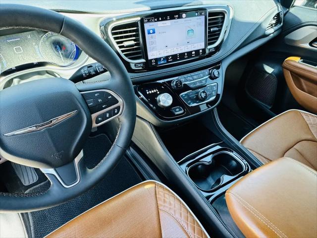 2024 Chrysler Pacifica Pinnacle AWD