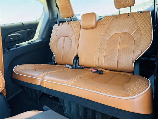 2024 Chrysler Pacifica Pinnacle AWD