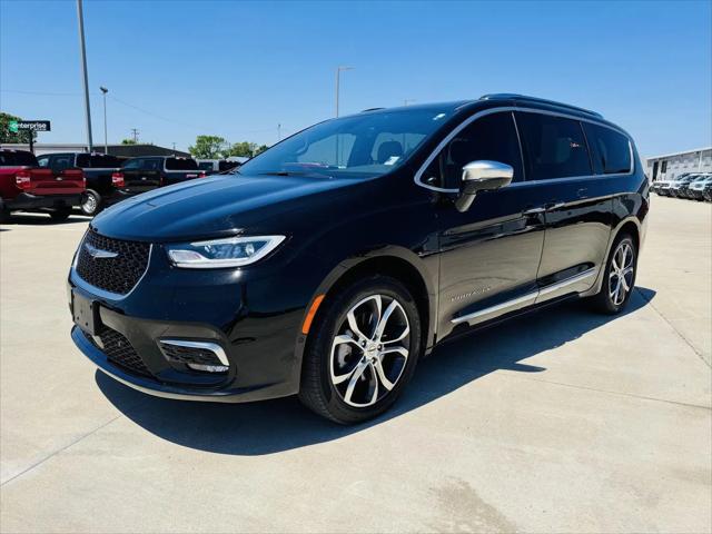 2024 Chrysler Pacifica Pinnacle AWD