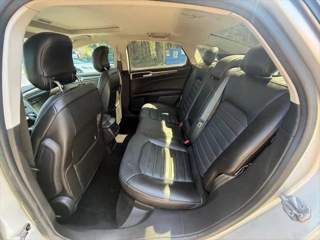 2013 Ford Fusion Hybrid SE