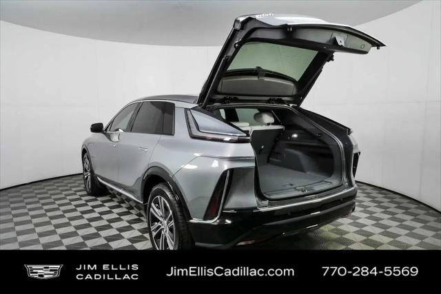 2026 Cadillac iQ Luxury AWD