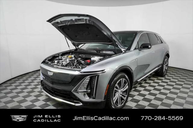 2026 Cadillac iQ Luxury AWD