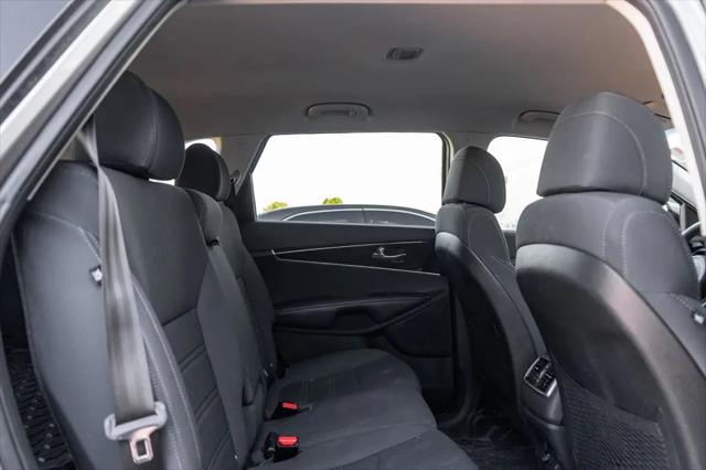 2017 Kia Sorento 2.4L LX