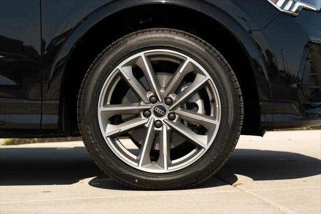 2025 Audi Q3 Premium 45 TFSI S line quattro Tiptronic