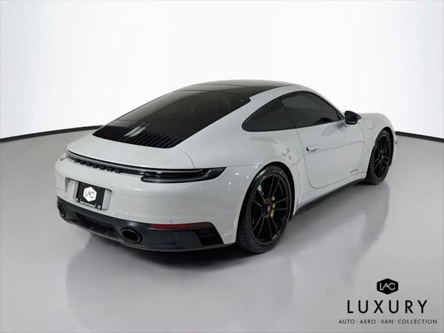 2024 Porsche 911 Carrera GTS