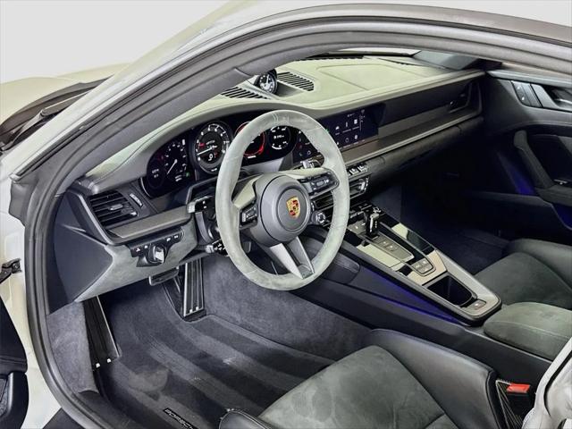 2024 Porsche 911 Carrera GTS