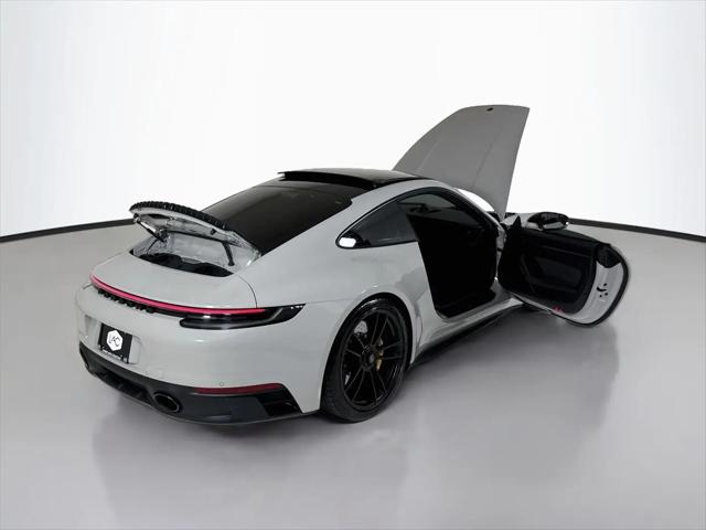 2024 Porsche 911 Carrera GTS