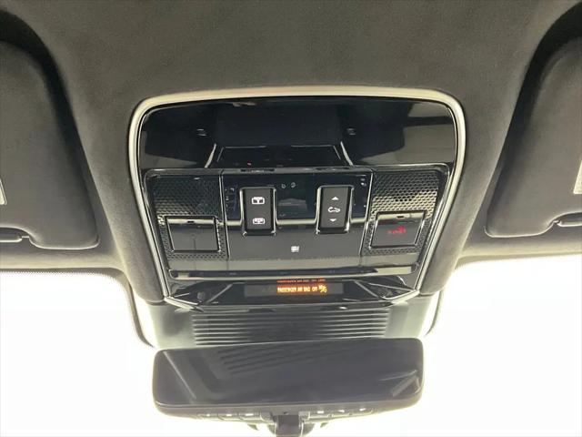 2025 Land Rover Range Rover Sport P635 SV Edition Two