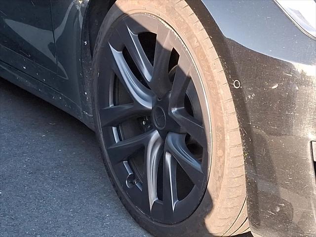 2021 Tesla Model S Plaid Tri Motor All-Wheel Drive