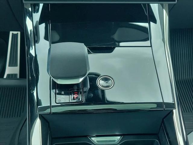 2026 Land Rover Range Rover Sport P400 Dynamic SE
