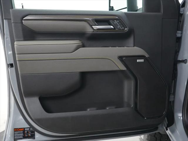 2025 Chevrolet Silverado 2500HD Crew Cab, Standard Bed, ZR2, 4WD