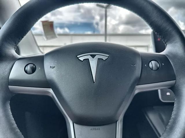 2023 Tesla Model Y Performance Dual Motor All-Wheel Drive