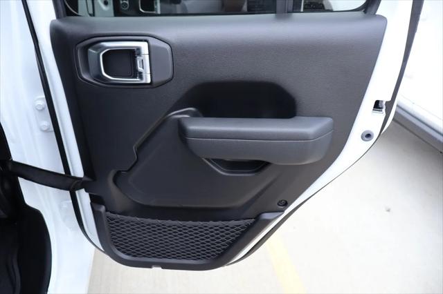 2026 Jeep Wrangler 4-Door Sport RHD 4x4