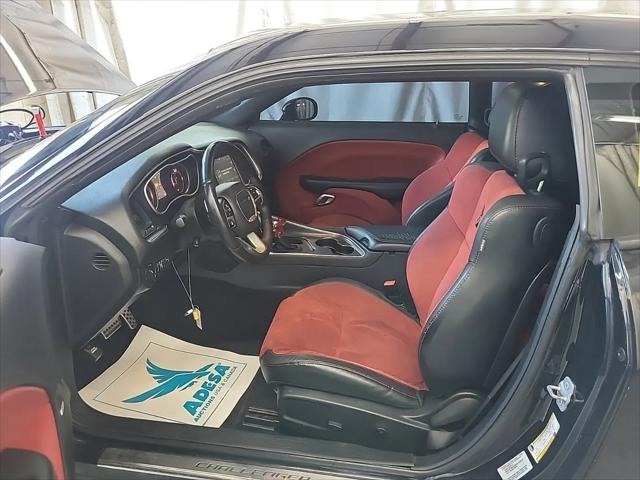 2016 Dodge Challenger R/T Scat Pack