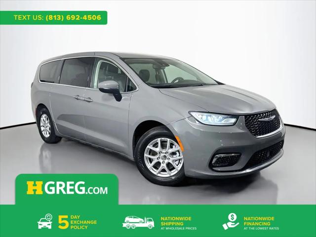2023 Chrysler Pacifica Touring L for sale in Brandon, FL