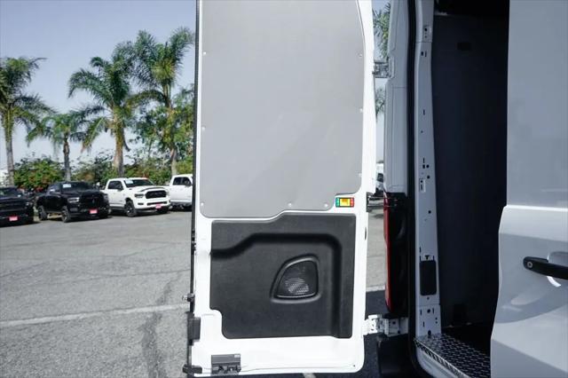 2025 Ford Transit Cargo Van T-350