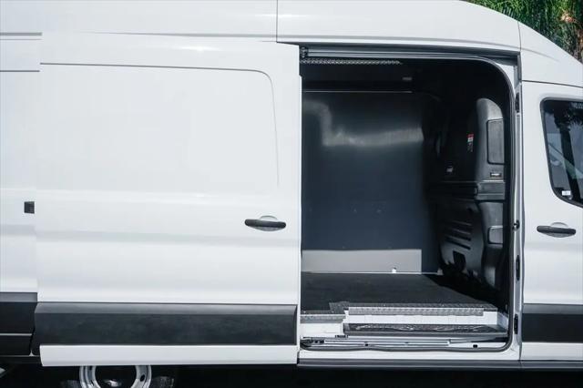 2025 Ford Transit Cargo Van T-350