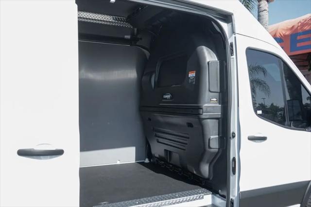 2025 Ford Transit Cargo Van T-350