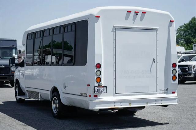 2013 Ford E-450 Cutaway E-450
