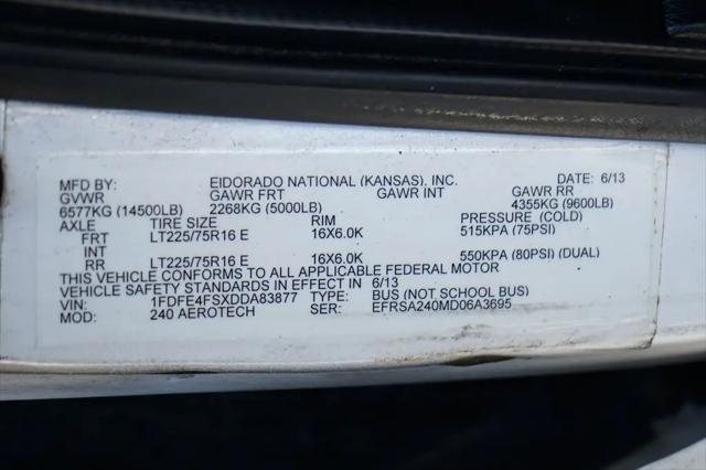 2013 Ford E-450 Cutaway E-450