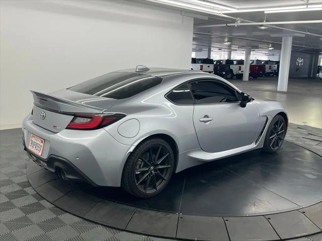 2025 Toyota GR86 Premium