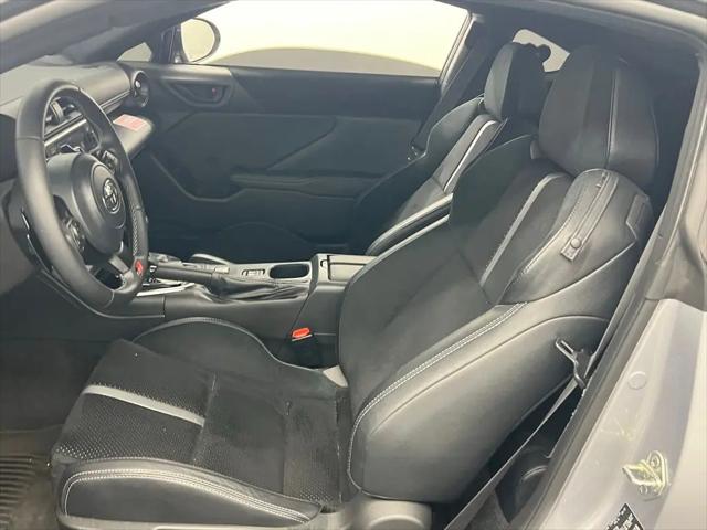 2025 Toyota GR86 Premium
