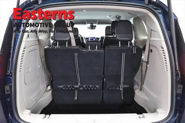 2023 Chrysler Pacifica Hybrid Touring L