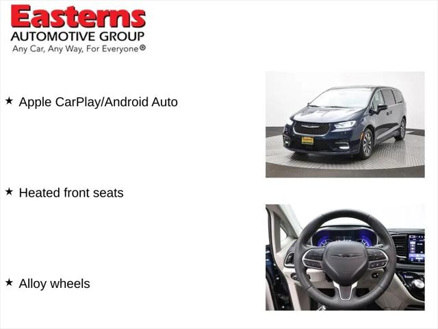 2023 Chrysler Pacifica Hybrid Touring L
