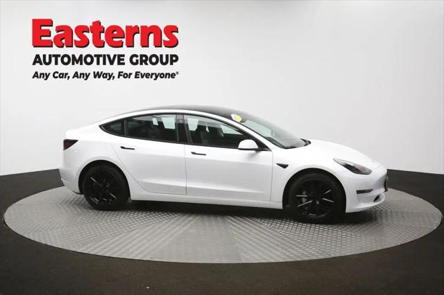 2021 Tesla Model 3 Standard Range Plus Rear-Wheel Drive