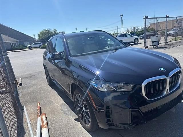 2024 BMW X5 M60i