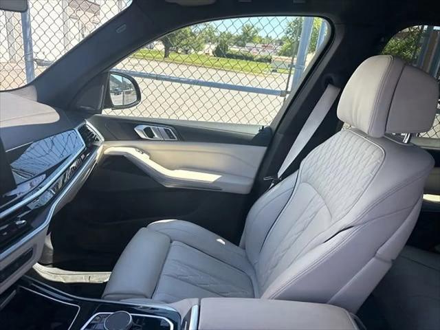 2024 BMW X5 M60i