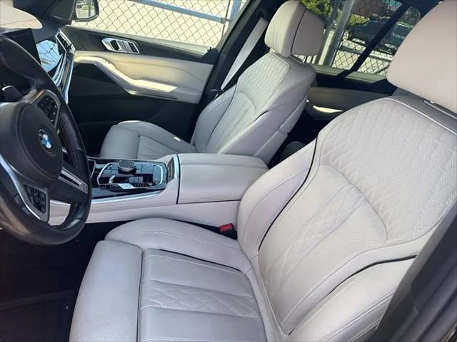 2024 BMW X5 M60i
