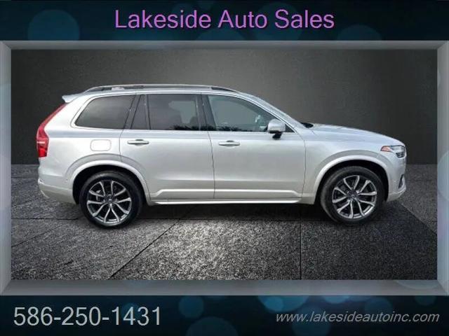 2017 Volvo XC90 T6 Momentum