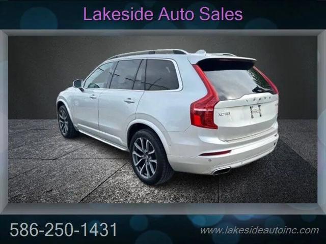 2017 Volvo XC90 T6 Momentum
