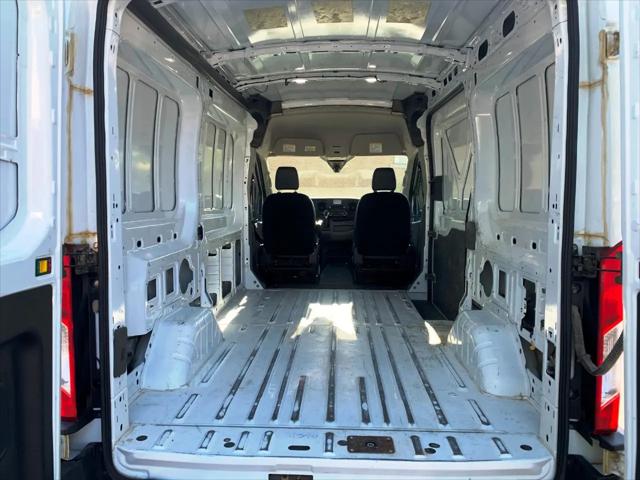 2023 Ford Transit Cargo Van T-350