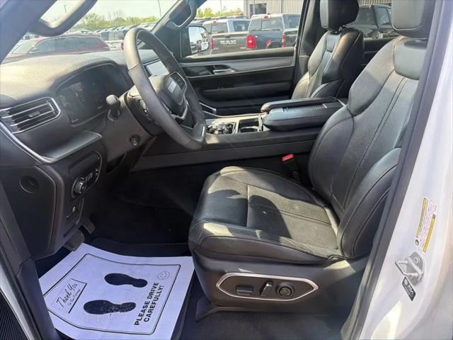 2023 Jeep Wagoneer Series II Carbide 4x4