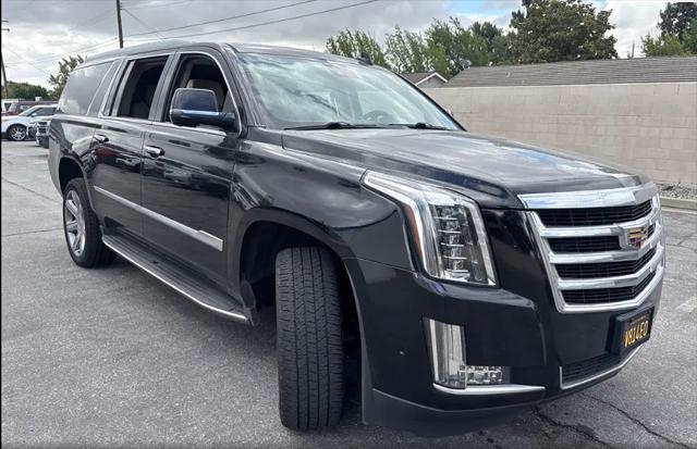 2020 Cadillac Escalade ESV 4WD Luxury