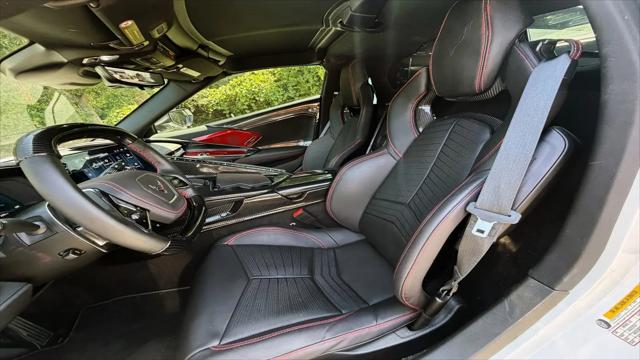 2025 Chevrolet Corvette Stingray RWD Coupe 2LT